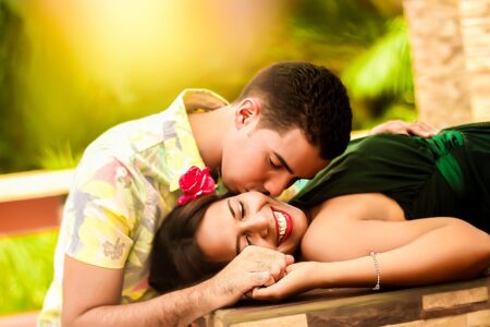 couple, kissing, lying