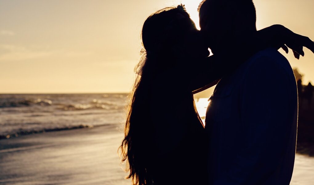 couple, kiss, silhouette